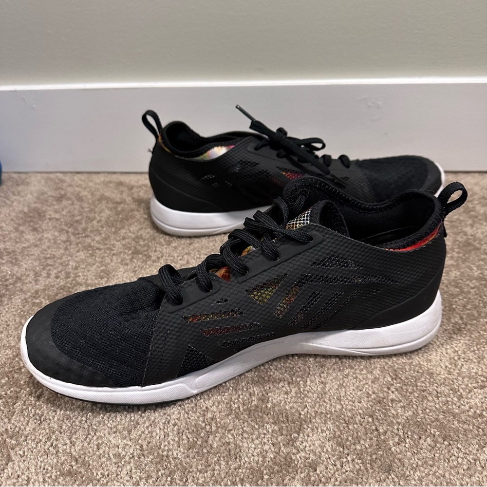 Reebok Running Shoes - Picture 4 of 8